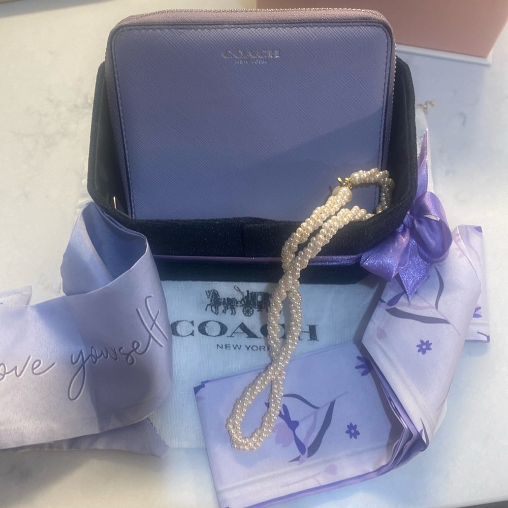 Lavender Coach Zip Wallet, Necklace, 2 Twillies and a Dust Bag